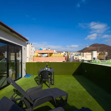In Palmas With Spacious Terrace Nyaraló *